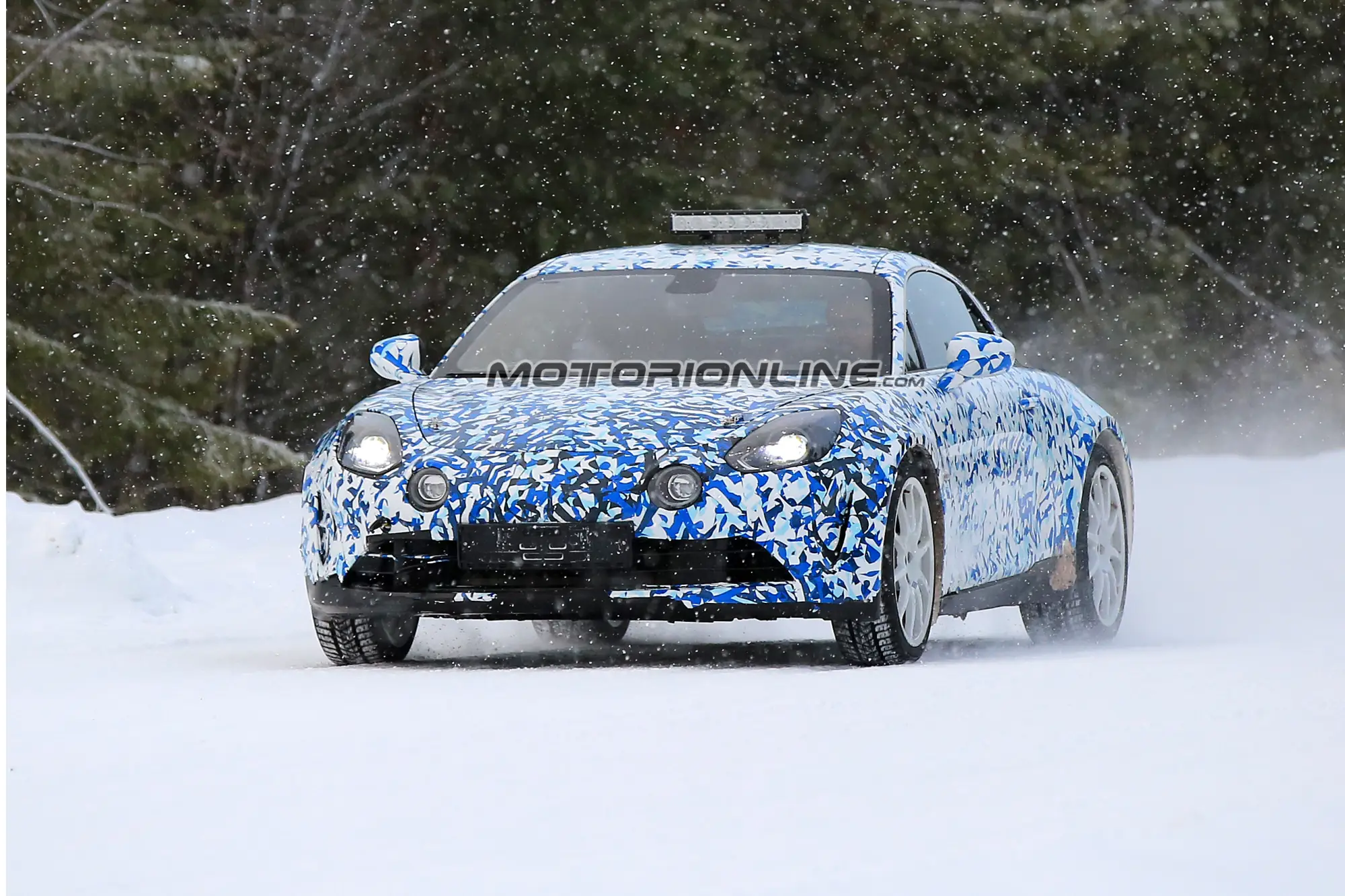 Alpine A 120 foto spia 20 gennaio 2017 - 1