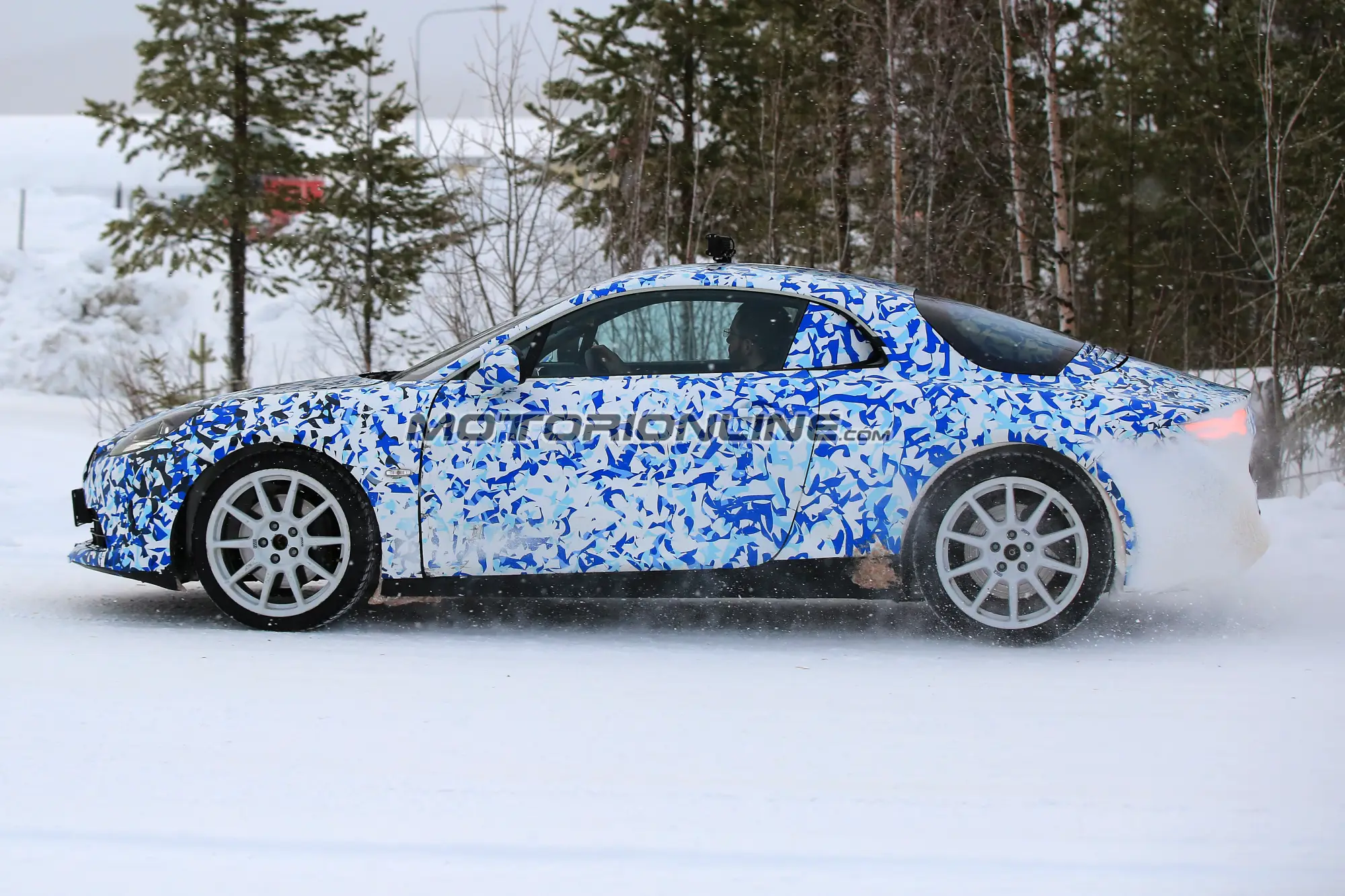 Alpine A 120 foto spia 20 gennaio 2017 - 4