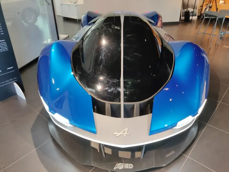 Alpine A4810 - Milano - 11