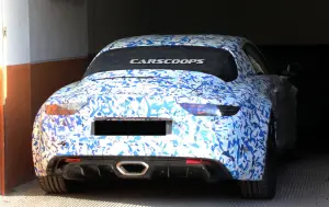 Alpine - foto spia della nuova vettura