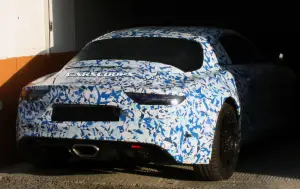 Alpine - foto spia della nuova vettura