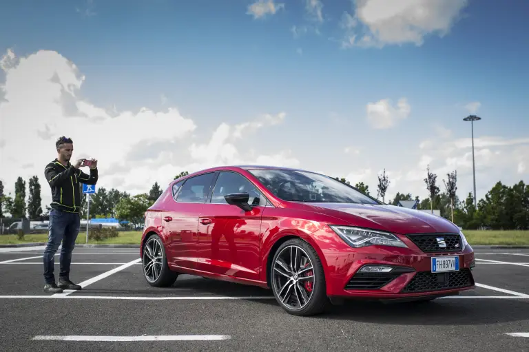 Andrea Dovizioso - SEAT Leon Cupra - 4