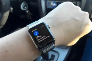 Apple Watch in auto - 2