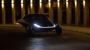 Aptera Rivela auto elettrica solare 2020