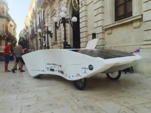 Archimede Solar Car