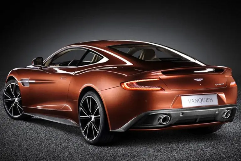 Aston Martin AM 310 Vanquish ufficiale - 1