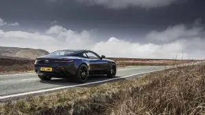 Aston Martin DB11 AMR - 7