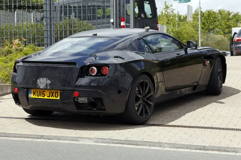 Aston Martin DB11 - Foto spia 19-05-2015 - 7