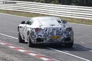 Aston Martin DB11 - Foto spia 23-04-2015 - 8
