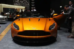 Aston Martin DB11 - Salone di Ginevra 2016