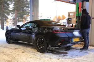 Aston Martin DB11 Volante - Foto Spia 15-12-2016