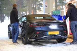 Aston Martin DB11 Volante - Foto Spia 15-12-2016