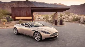 Aston Martin DB11 Volante