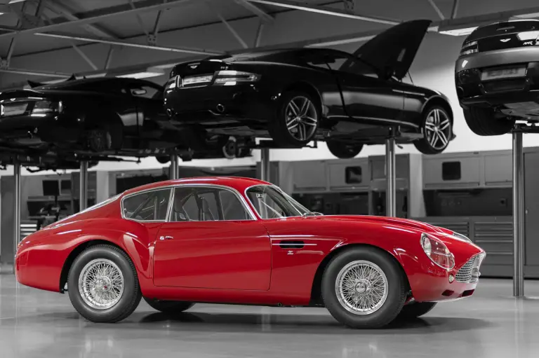 Aston Martin DB4 GT Zagato Continuation - 2