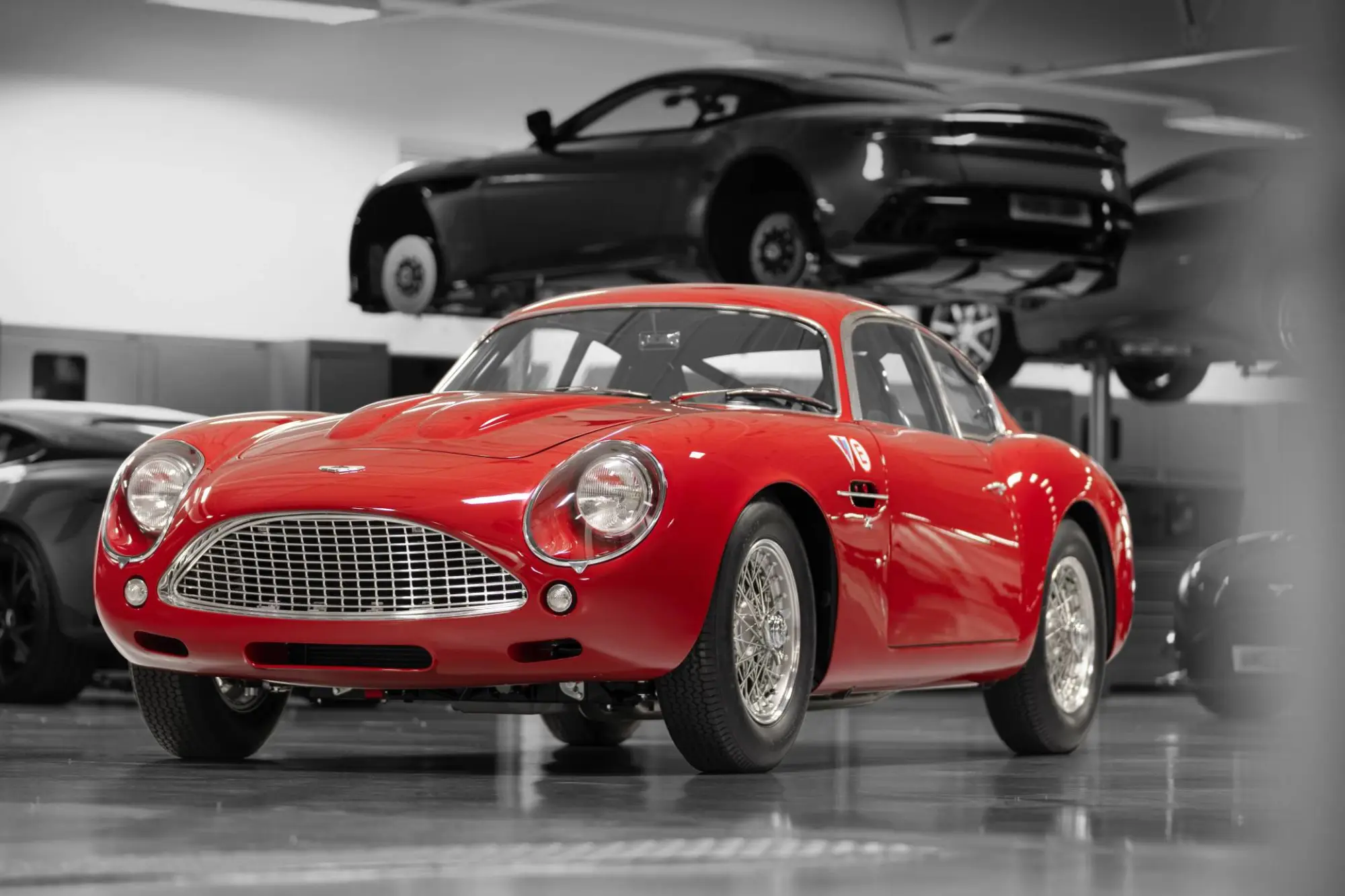 Aston Martin DB4 GT Zagato Continuation - 3