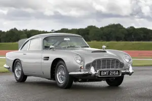 Aston Martin DB5 Goldfinger Continuation - Foto ufficiali