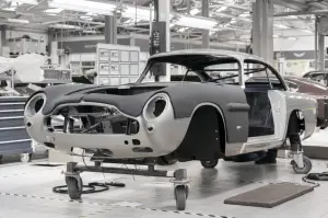 Aston Martin DB5 Goldfinger Continuation - Produzione