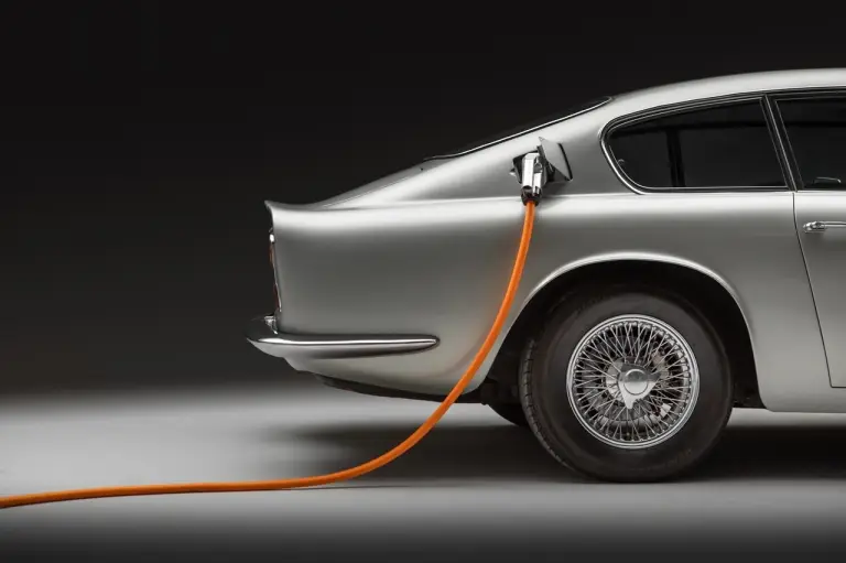 Aston Martin DB6 EV by Lunaz - 5