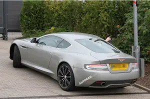 Aston Martin DB9 2013 foto spia - 7