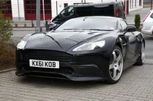 Aston Martin DB9 2013