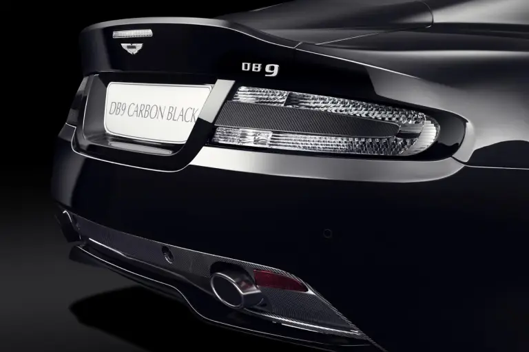 Aston Martin DB9 Carbon Edition  - 9