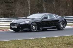 Aston Martin DB9 muletto prova nuova generazione - Foto spia 24-03-2015