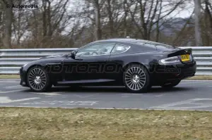 Aston Martin DB9 muletto prova nuova generazione - Foto spia 24-03-2015