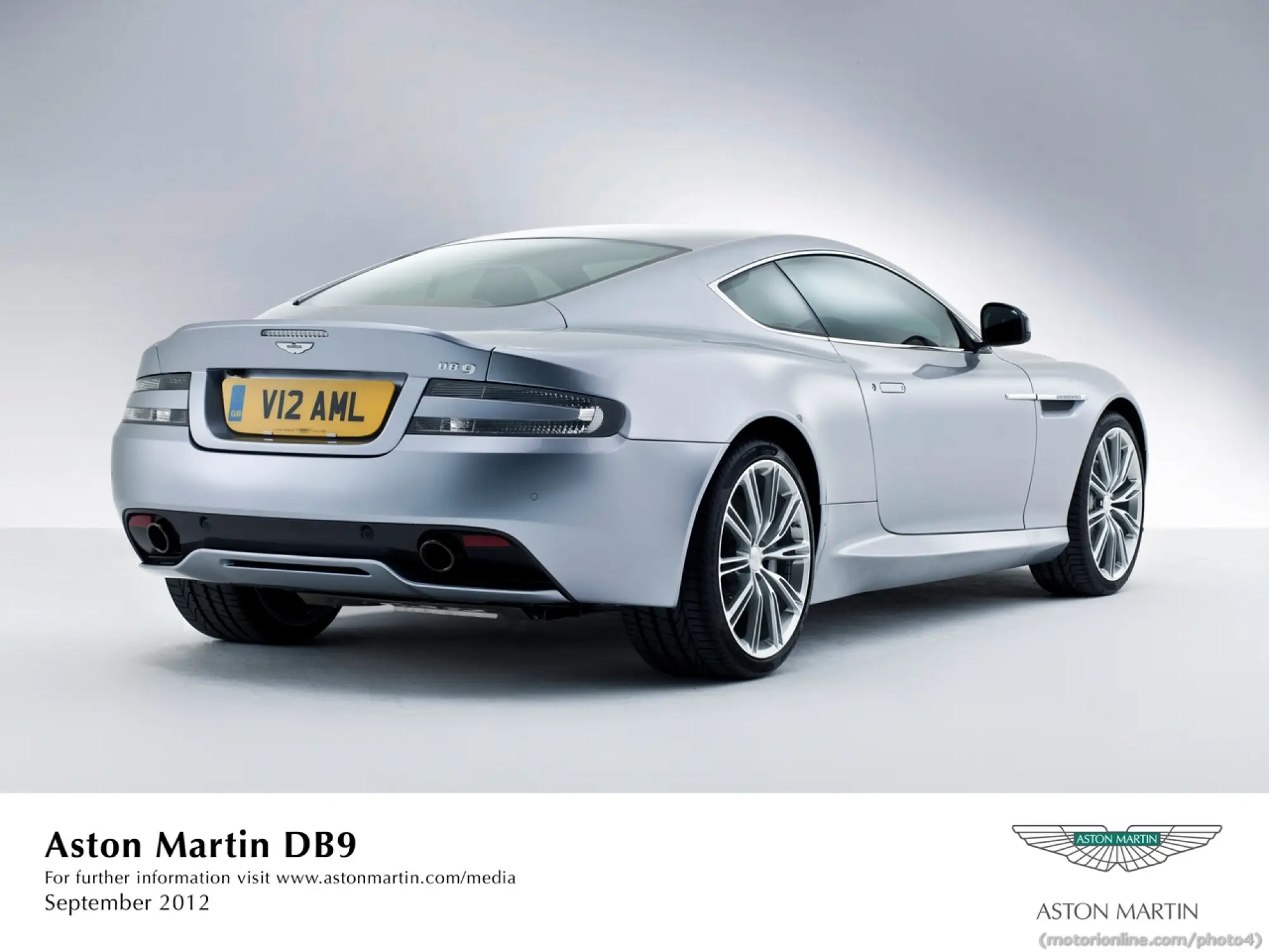 Aston Martin DB9 MY13 - 4