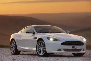 Aston Martin DB9 MY2011 (2) - 3