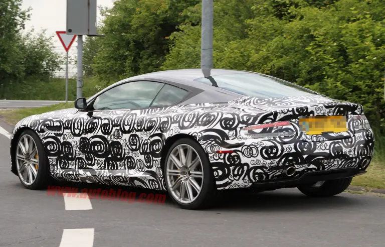 Aston Martin DB9/DBS 2011 - 6