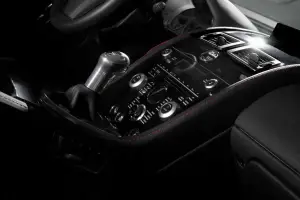 Aston Martin DBS Carbon Edition by Wheelsandmore, foto