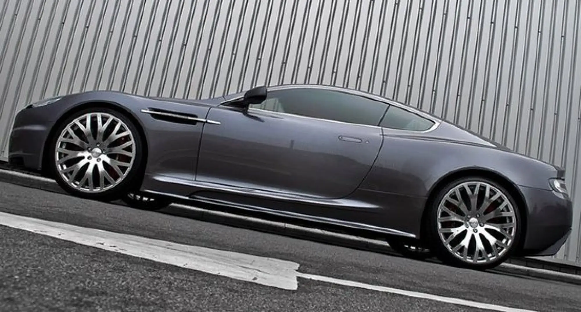 Aston Martin DBS James Bond by Kahn Design - 3
