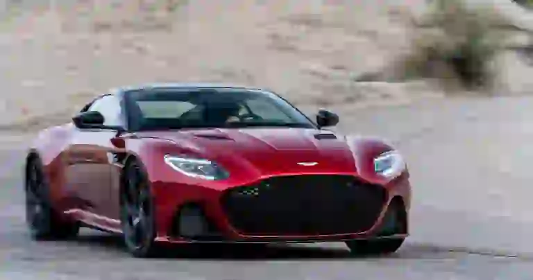 Aston Martin DBS Superleggera foto leaked 26 giugno 2018 - 2