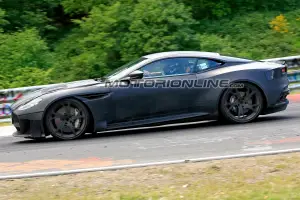 Aston Martin DBS Superleggera foto spia 6 giugno 2018 - 6