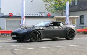 Aston Martin DBS Superleggera Volante - Foto spia prototipo 16-05-2018 - 4