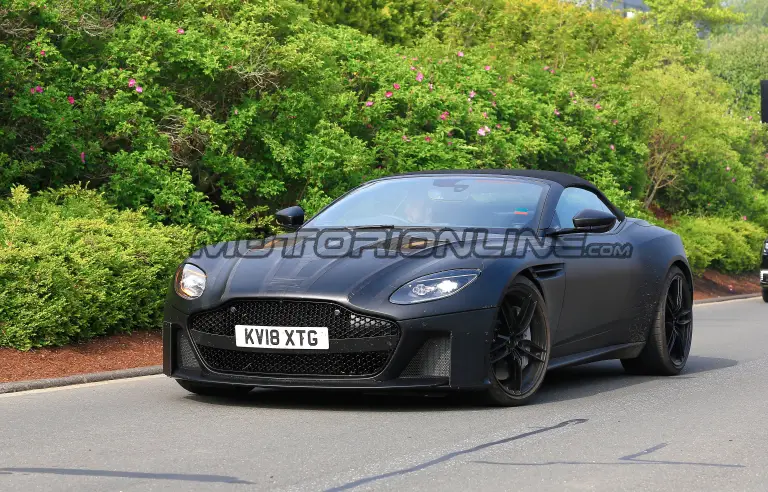 Aston Martin DBS Superleggera Volante - Foto spia prototipo 16-05-2018 - 8