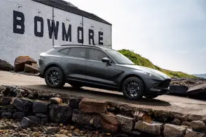 Aston Martin DBX Bowmore Edition