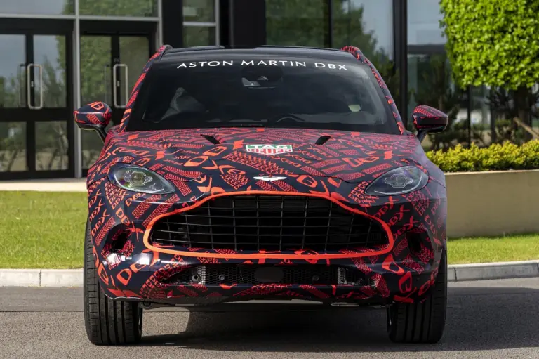 Aston Martin DBX - Pre-produzione - 4