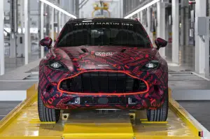 Aston Martin DBX - Pre-produzione