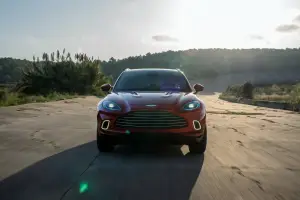 Aston Martin DBX