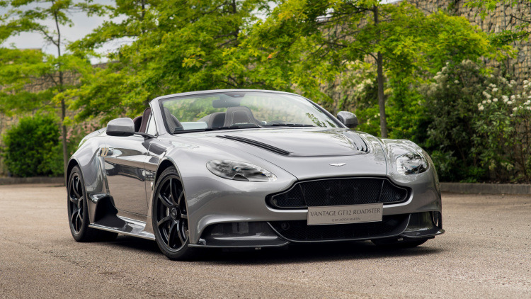 Aston Martin GT12 Roadster 