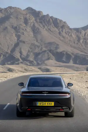 Aston Martin Lagonda 2015 - Test in Oman