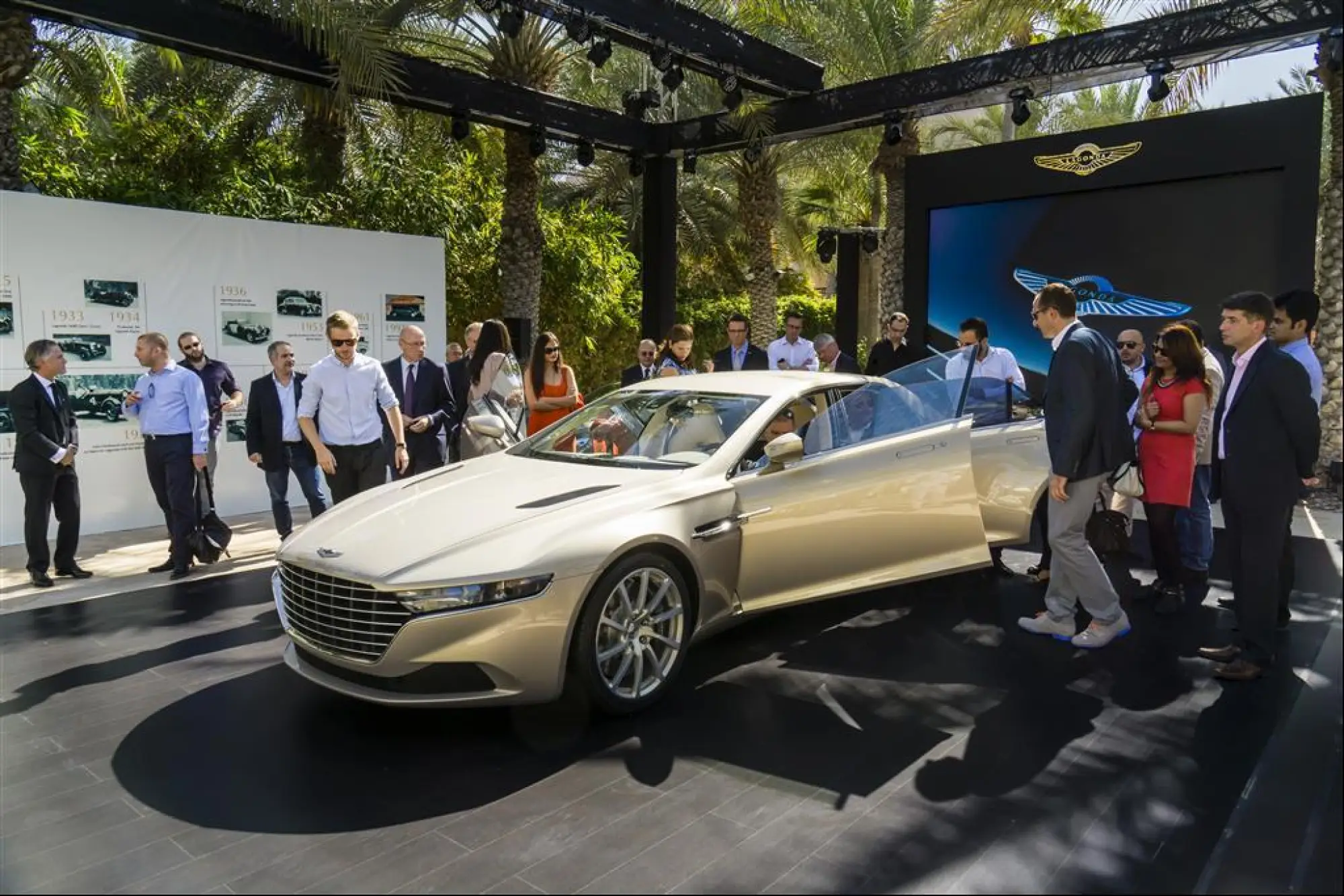 Aston Martin Lagonda Taraf - 18