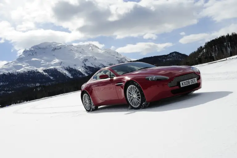 Aston Martin On Ice - St Moritz 2011 - 20