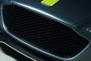 Aston Martin Rapide AMR e Vantage AMR Pro - Salone di Ginevra 2017 - 22