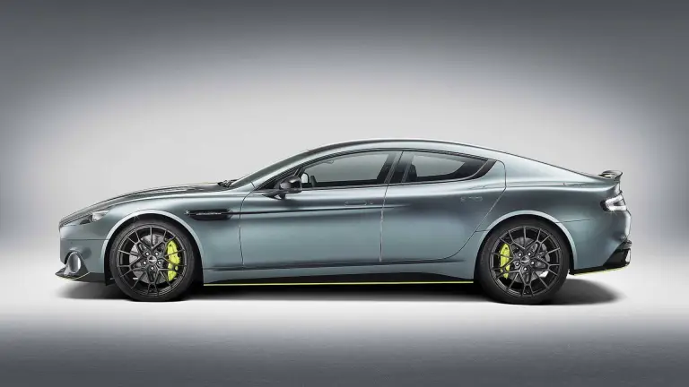 Aston Martin Rapide AMR - 4