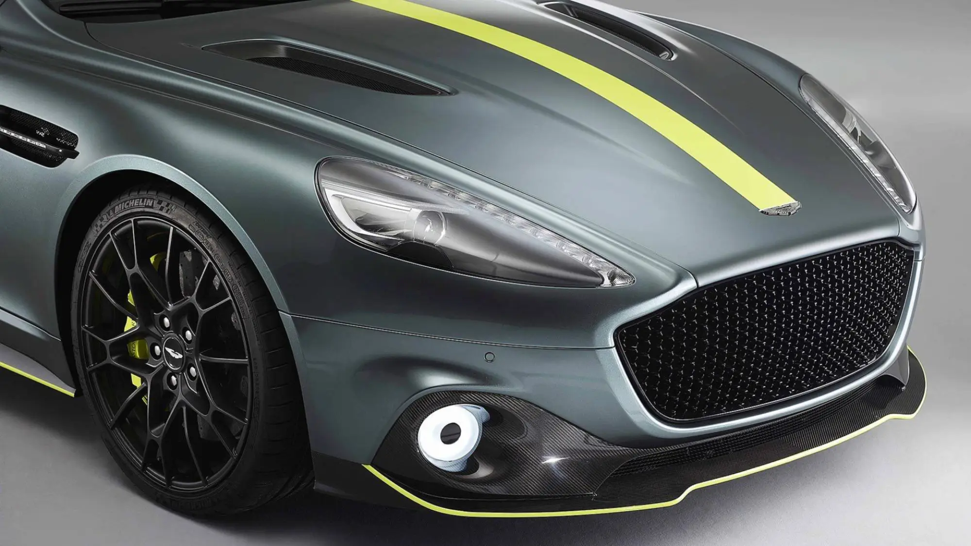 Aston Martin Rapide AMR - 5