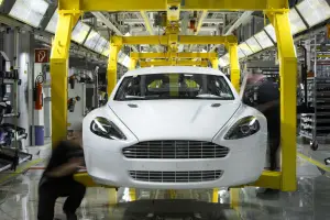 Aston Martin Rapide produzione - 5