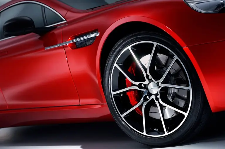 Aston Martin Rapide S - 5
