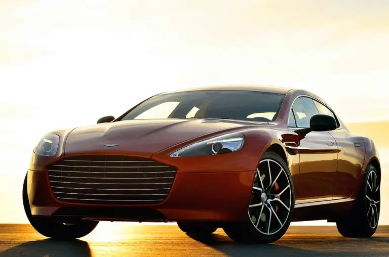 Aston Martin Rapide S - 10